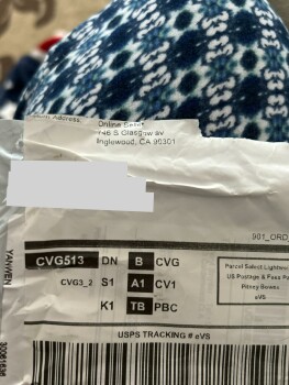 Relatório de segurança do consumidor Unordered Package I received 2 pairs of random socks from Online Seller 
746 S Glasgow Av
Inglewoo... foto #2