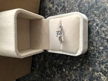 Informe de seguridad del consumidor Scammer Nords I placed an order for clothing from Nords on January 23rd. Today I got my order. The b... foto #2