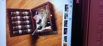 Rapport de sécurité du consommateur Scam Alert Return Warehouse 746 Glasgow Av Inglewood, CA 90301 I ordered 2 wooden gift boxes filled... photo #3