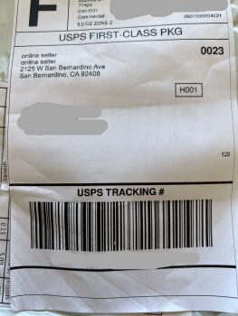 تقرير سلامة المستهلك Unordered Package I did not order this item. 
Unordered product with USPS TRACKING #9400-1361-0515-... صورة فوتوغرافية #2