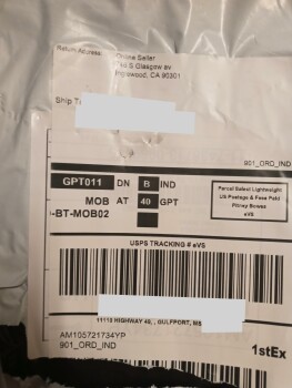 Rapport de sécurité du consommateur Unordered Package I received a package I did not order and what the hell y'all sending this package... photo #2