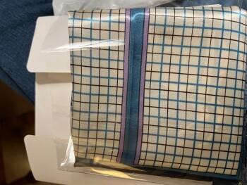 Verbrauchersicherheitsbericht Scam Alert from Online Seller I ordered a woodcutting tool & was sent a scarf.  These ads on Faceboo... Foto #1