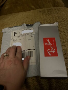 Unordered package from online seller 照片 #1