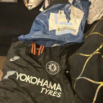 Scam Alert صورة فوتوغرافية #1