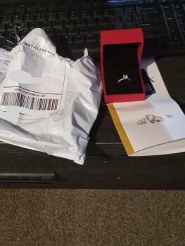 I recieves a package I did not order. صورة فوتوغرافية #1