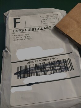 Package  with square cardboard 照片 #1