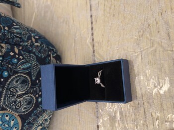 Unordered Package from Tevin James Foto #1