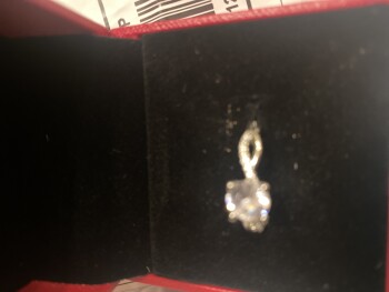 تقرير سلامة المستهلك Never ordered Received a ring i never ordered from Tevin James shoptify

I'm in Orlando صورة فوتوغرافية #1