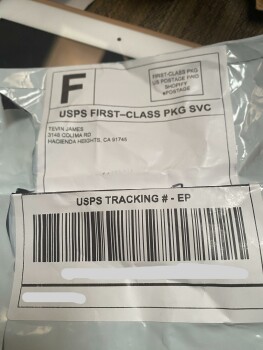 تقرير سلامة المستهلك Unordered Package Received package from Tevin James of a fake diamond ring.
It is from Tevin James... صورة فوتوغرافية #8