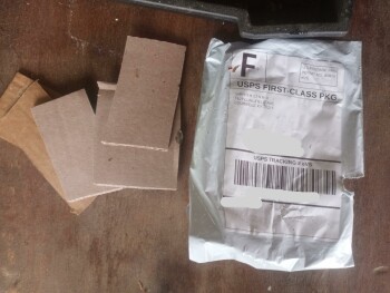 Package sent with 5 pieces of cut cardboard  nothing else . 照片 #1