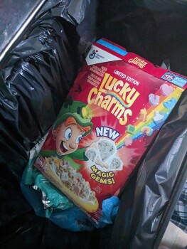 Lucky Charms, Pittsburgh, PA, USA foto #1