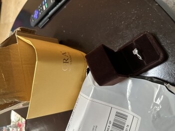 I received a chip ring I never ordered it. photo #1