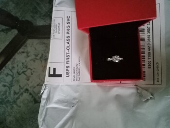 I ordered clothing from Macy's web site and never received the items.. photo #1