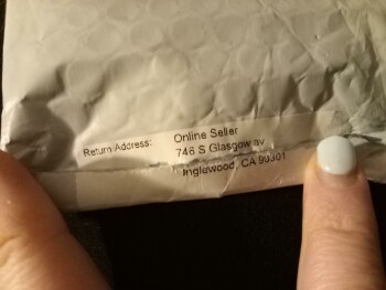 Rapport de sécurité du consommateur Socks that I didn't order but I did order a greenhouse I received 2 pairs of socks that I didn't ord... photo #3