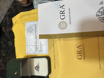 I received a GRA fake diamond ring in the mail 照片 #1