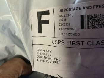 Package rec’d I didn’t order صورة فوتوغرافية #1