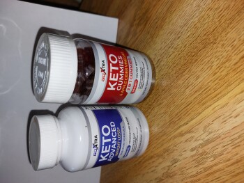 I received a package of 2 Keto bottles of gummies that I dis not order! photo #1
