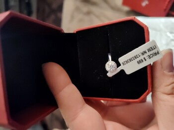 消费者安全报告 I received a package that I didn't order I received a package I did not order and I want to know whe... 照片 #1