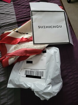 This package I never ordered photo #1