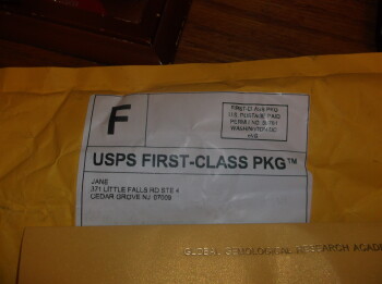 Unordered Package of a ring photo #1