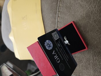 GRA MOISSANITE RING foto #1