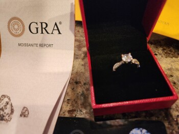 Consumer Safety Report A ring I dd not order I received a ring  from a James in California that I didn't order. I ordered s... photo #1