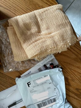 Package I did not order photo #1