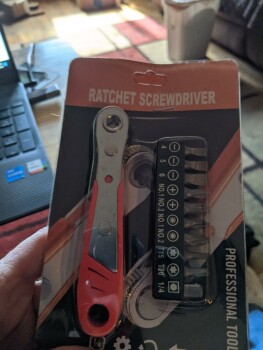 Stereo Drip Dog fence scam 照片 #1