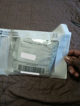 Informe de seguridad del consumidor USPS white envelope plastic bag inside the white envelope I opened a usps white envelope  that had a... foto #2