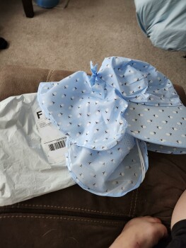 Unordered Package صورة فوتوغرافية #1