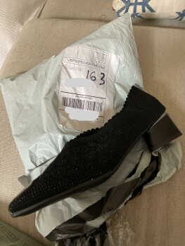 Consumer Safety Report Received women’s shoes that I did not order My husband received a pair of ugly women’s shoes that he... photo #2