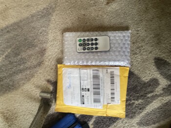 Informe de seguridad del consumidor I received a package look like remote control I received a package look like remote control to go to... foto #1