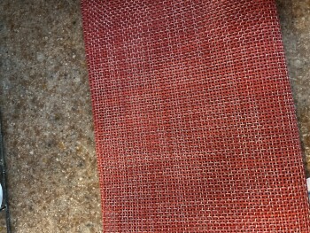 Informe de seguridad del consumidor I ordered a outside chair and got this red piece of material I ordered a lawn chair and received thi... foto #2