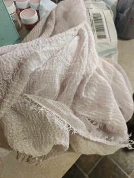 Ordered chairs got a scarf Foto #1