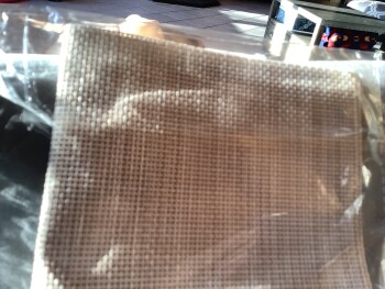 Ordered QVC Rocker Chairs I received a plastic piece of material Foto #1