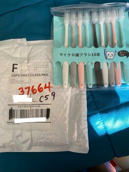 Consumer Safety Report Unordered item I got my toothbrushes!! Yay!! Not!!! Not ordered!!! However, by process of eliminatio... photo #2