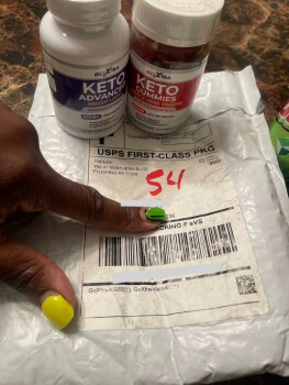 Consumer Safety Report Order for a set of SLIMORY Ultrasonic Lymphatic Soothing Neck and received two keto  pill and gummie... photo #2