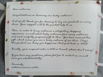 消费者安全报告 Loftar.com Scam Ordered a unit. I got socks that came with a card that said here's a gift for orderi... 照片 #3