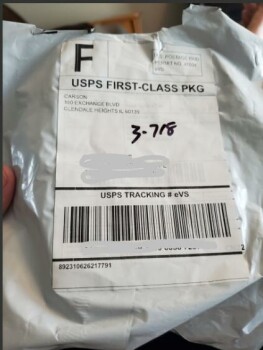Verbrauchersicherheitsbericht A package I received,but didn't order I got a package from Carson with usps tracking # of 9300190338... Foto #2