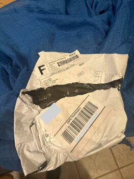 I received a package I did not order Foto #1