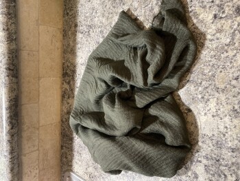 Consumer Safety Report Carson I just received a thin scarf, that I did not order! photo #2