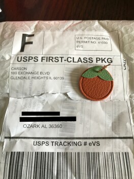 Package I did not order صورة فوتوغرافية #1