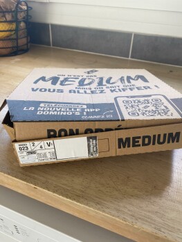 Consumer Review - Food Safety Domino's Pizza Dinard, Boulevard Féart, Dinard, France Maux de ventre quelques heures après ingestio... photo #1