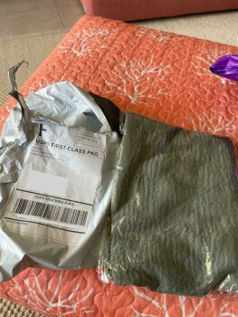 Received a gray scarf instead of outside folding chairs photo #1