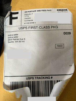 I received an empty package. I don’t know what I ordered to get this? صورة فوتوغرافية #1