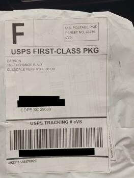 消费者安全报告 Unauthorized delivery of package I received a package with no invoice  information and I did not ord... 照片 #2