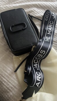 Informe de seguridad del consumidor Fake handbag I ordered a Marc Jacobs brand handbag The DTM Snapshot on May 14 and received it on Jun... foto #2