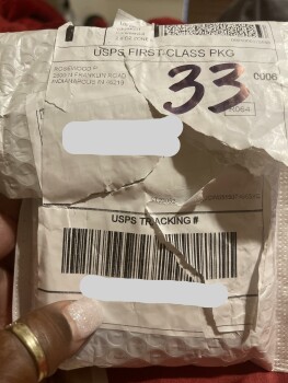 A package I did not order foto #1