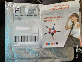 I ordered a Roll up shopping bag from Aylen Amador foto #1