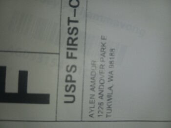 I received a horse scarf from Allen Amador..I did not ordered photo #1